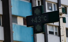 Nắng nóng 'thiêu đốt' châu Âu