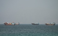 Tàu chở hàng bị tấn công tại eo biển Hormuz