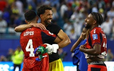 Thủ môn Vozinha, người hùng 40 tuổi của Cabo Verde lỡ cơ hội sang Brazil