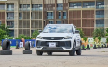 Geely Coolray 2026: Đối thủ nặng ký của xe Nhật, Hàn
