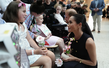 Meghan Markle đáp trả cáo buộc 'đạo đức giả' vì đăng ảnh con lên mạng xã hội