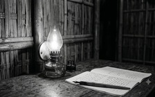 Vì sao 'ngày xưa đèn dầu hiếm người bị cận, ngày nay điện sáng lại cận nhiều'?