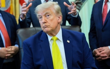 Tổng thống Trump giữa 'nội chiến' đảng Cộng hòa