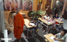 Ngôi chùa trong hẻm nhỏ ở TP.HCM, nơi trẻ em Khmer học tiếng mẹ đẻ mỗi tối