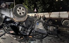 Ukraine điều tra hình sự vụ đám đông tấn công xe tuyển quân