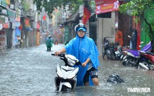 Miền Bắc hứng 2 đợt mưa lớn dồn dập