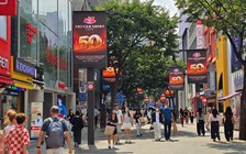 Hình ảnh 50 năm thành phố mang tên Bác nổi bật giữa trung tâm Seoul