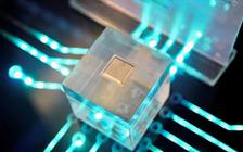 Trung Quốc tìm ra cách sản xuất chip quang nhanh chưa từng có
