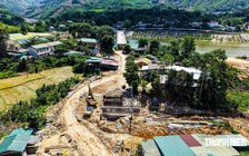 Thoát cảnh 'cầu chờ đường', cầu Sơn Mùa tăng tốc về đích cuối năm
