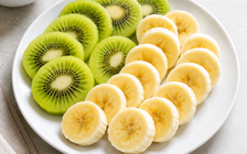 Kiwi hay chuối: Loại nào tốt hơn cho đường ruột?