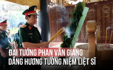 Đại tướng Phan Văn Giang dâng hương tưởng niệm liệt sĩ tại công viên Lê Thị Riêng