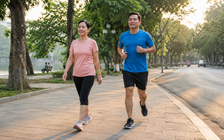 Đi bộ hay chạy bộ: Đâu là lựa chọn tốt hơn cho sức khỏe?