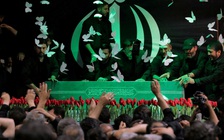 Iran gửi thông điệp đến Mỹ từ lễ tang ông Ali Khamenei
