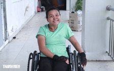 Hành trình từ 'người ở nhà' đến ngôi vô địch của cô gái bại não