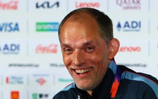 HLV Tuchel và Henderson bật cười nghiêng ngả: ‘Dùng viagra có ích đấy!’
