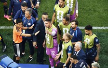 FIFA tức tốc điều chỉnh VAR sau hàng loạt tranh cãi, ứng dụng luôn trận Pháp thắng Ma Rốc