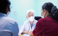 Uống thuốc nam không rõ nguồn gốc: Dấu hiệu cảnh báo nào cần đi khám ngay?