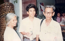 Lai rai kể chuyện 'ông già đi bộ' Sơn Nam: Lần đầu tiên Sơn Nam ra Bắc