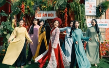 Cặp đôi chặt tre, đốn chuối, hái hoa dừa làm đám hỏi Nam bộ xưa