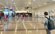 Tin vui Nội Bài có làn riêng xuất nhập cảnh cho người Việt, hành khách hào hứng