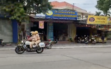 Kiểm điểm 2 CSGT truy đuổi thiếu niên đi xe đạp điện ở Gia Lai