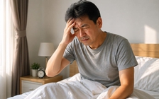 Đau đầu buổi sáng: Bác sĩ nêu nguyên nhân và các dấu hiệu không nên bỏ qua