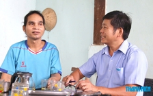 Kỳ lạ đàn ngậm miệng