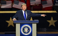 Những lần ông Trump hứa phát tiền cho dân có thành hiện thực?