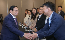16 tuổi rời quê đến New Zealand, trở thành thủ lĩnh khoa ở Auckland University of Technology
