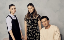 Cảnh nóng gây sốc của Orlando Bloom với hai bạn diễn nữ hứng chỉ trích