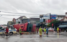 Điều tra vụ xe khách lật sau tai nạn giao thông trên QL1