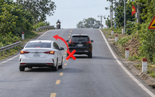 Những nơi tài xế ô tô không được vượt xe, dù không có biển cấm vượt