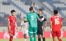 FIFA ASEAN Cup 2026, đội tuyển Việt Nam 1-0 Philippines: VAR 'cứu' Philippines 1 thẻ đỏ