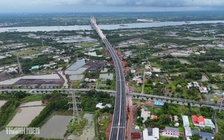 Tài xế lưu thông thế nào khi thông toàn tuyến cao tốc Bến Lức - Long Thành?