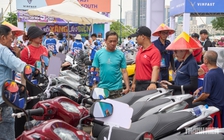 Pin xe máy điện: Nên mua, thuê hay đổi?