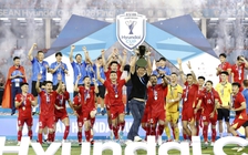 Bầu Thụy hoàn tất trao thưởng 7,5 tỉ đồng cho nhà vô địch ASEAN Cup đội tuyển Việt Nam