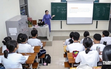 Tiếng Anh thành ngôn ngữ thứ hai trong trường học: Giải pháp nâng chất lượng giáo viên