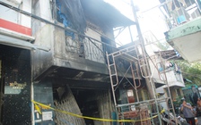 Đau thương bao trùm con hẻm ba mẹ con tử vong do cháy nhà ở TP.HCM