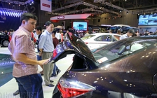 Ô tô đại hạ giá, thị trường bớt ‘rầu’ trong tháng Ngâu