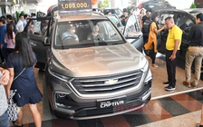 Chevrolet Captiva giảm giá 50%, đại lý bán hàng trăm xe chỉ trong 1 ngày