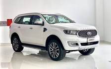 Ford Everest giảm giá cả trăm triệu đồng, hòng tăng cách biệt Toyota Fotuner