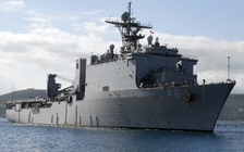 Tàu đổ bộ Mỹ tuần tra Biển Đông