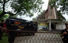 Indonesia bắt giữ nghi phạm tấn công khủng bố tại nhà thờ