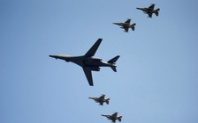 Triều Tiên chê Mỹ 'làm màu' khi điều oanh tạc cơ B-1B sang Hàn Quốc