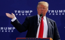 Ông Trump rủ bà Clinton đi xét nghiệm chất kích thích