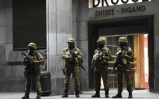 Kẻ cướp dùng dao khống chế con tin tại siêu thị ở Bỉ đầu hàng