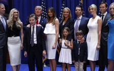 Ông Trump rút khỏi việc kinh doanh để tập trung làm tổng thống