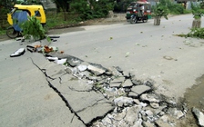 Động đất liên tiếp tại Philippines, người dân hoảng loạn tháo chạy