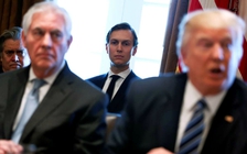 Cố vấn cấp cao Nhà Trắng lọt vào tầm ngắm của FBI