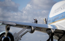 Nhà Trắng chốt hợp đồng Không lực 1, 'tiết kiệm hơn 1,4 tỉ USD'